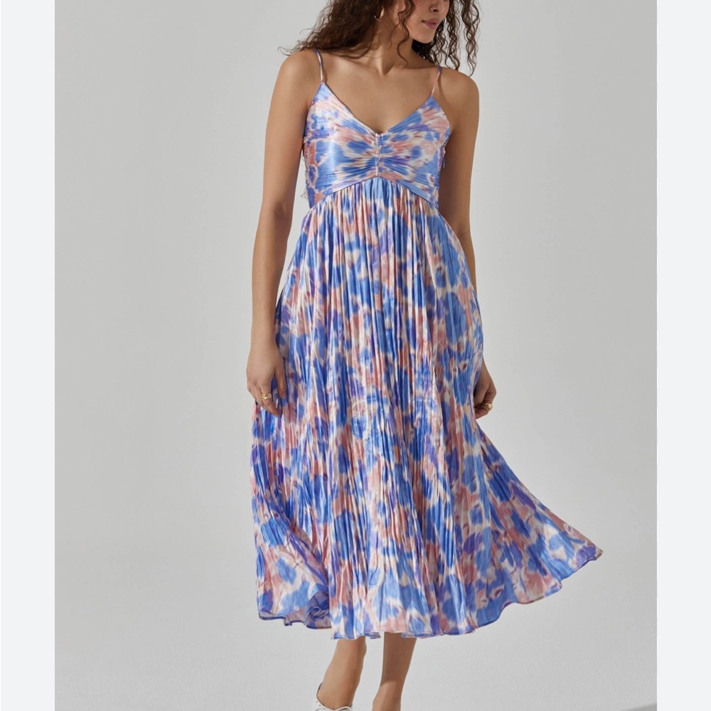 Astr the label pink and blue dress